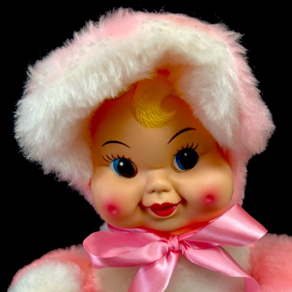 Retro kitsch 14.5” rubber face pink plush dress pyjama girl Made in Toronto - Picture 2 of 16